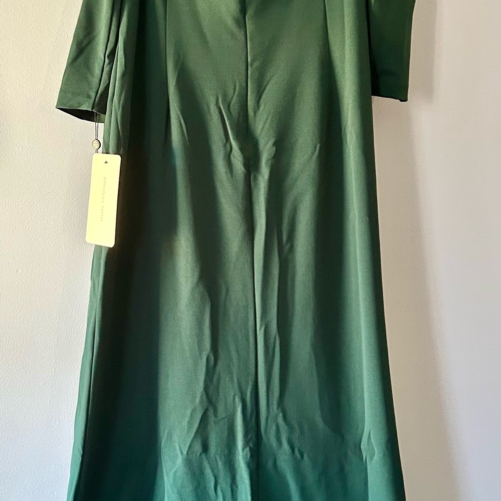 Adrianna Papell Long off shoulder crepe gown - Picture 7 of 7